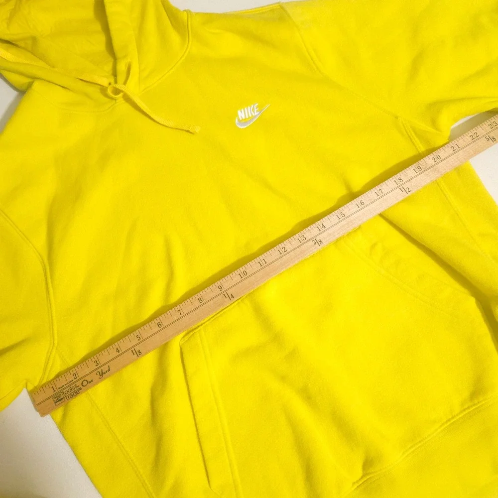Nike Sportswear Club Fleece Hoodie Yellow Embroidered Logo Mens Medium